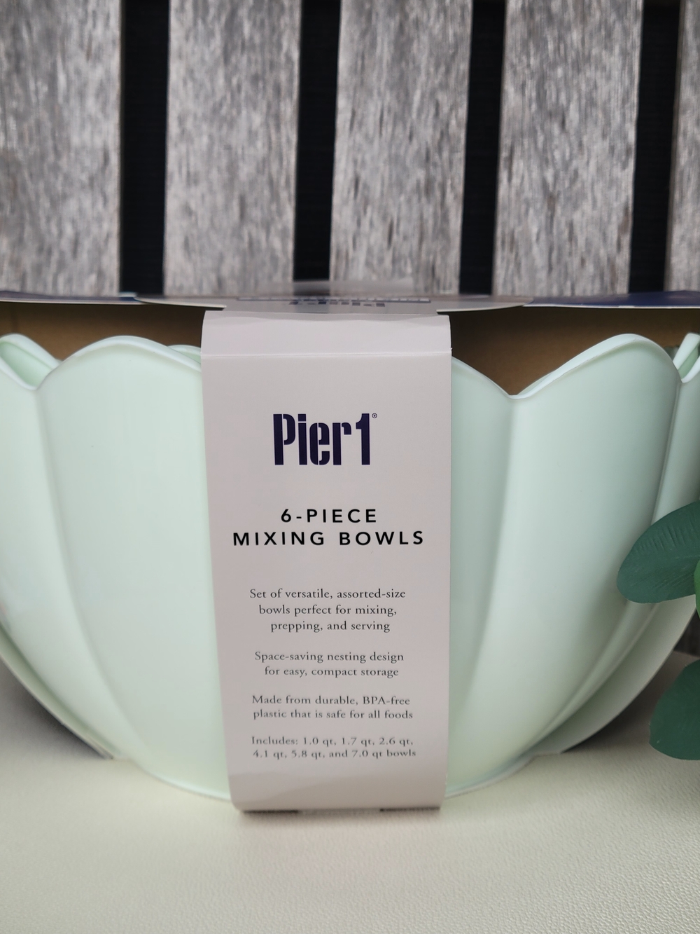 Pier 1 Mint Green Scalloped 6-Piece Mixing Bowl Set - Picture 2 of 6